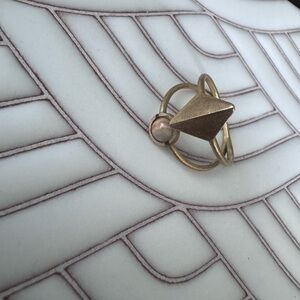 Elegant Brass & Lace Agate Geometric Ring